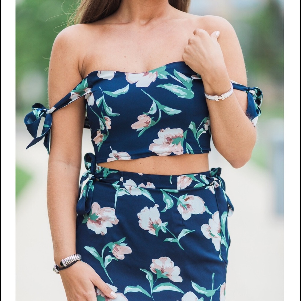 Missguided blouse